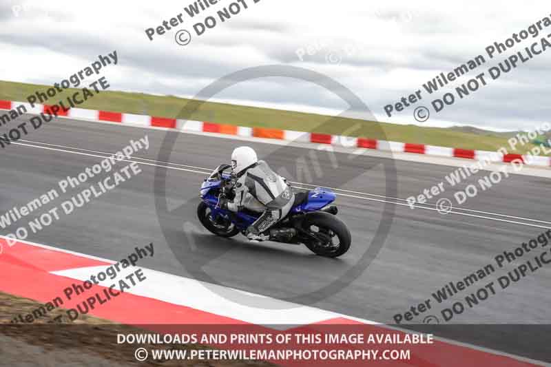 cadwell no limits trackday;cadwell park;cadwell park photographs;cadwell trackday photographs;enduro digital images;event digital images;eventdigitalimages;navarra;no limits trackdays;peter wileman photography;racing digital images;trackday digital images;trackday photos